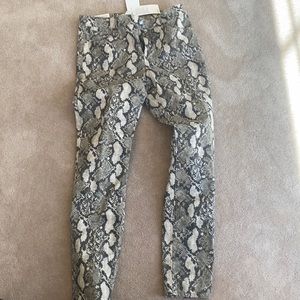 H&M NEW WITH TAGS croc pattern pants. Look like jeans but way more comfy